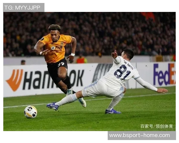 英超激战巴萨逆转波尔图补时绝杀引发全场狂欢战术解析